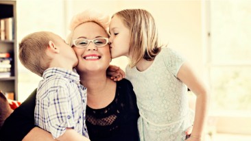 <div class="field-field_file_image_alt_text-wrapper">Kristy Vallely, with her children Maya and Texas</div>